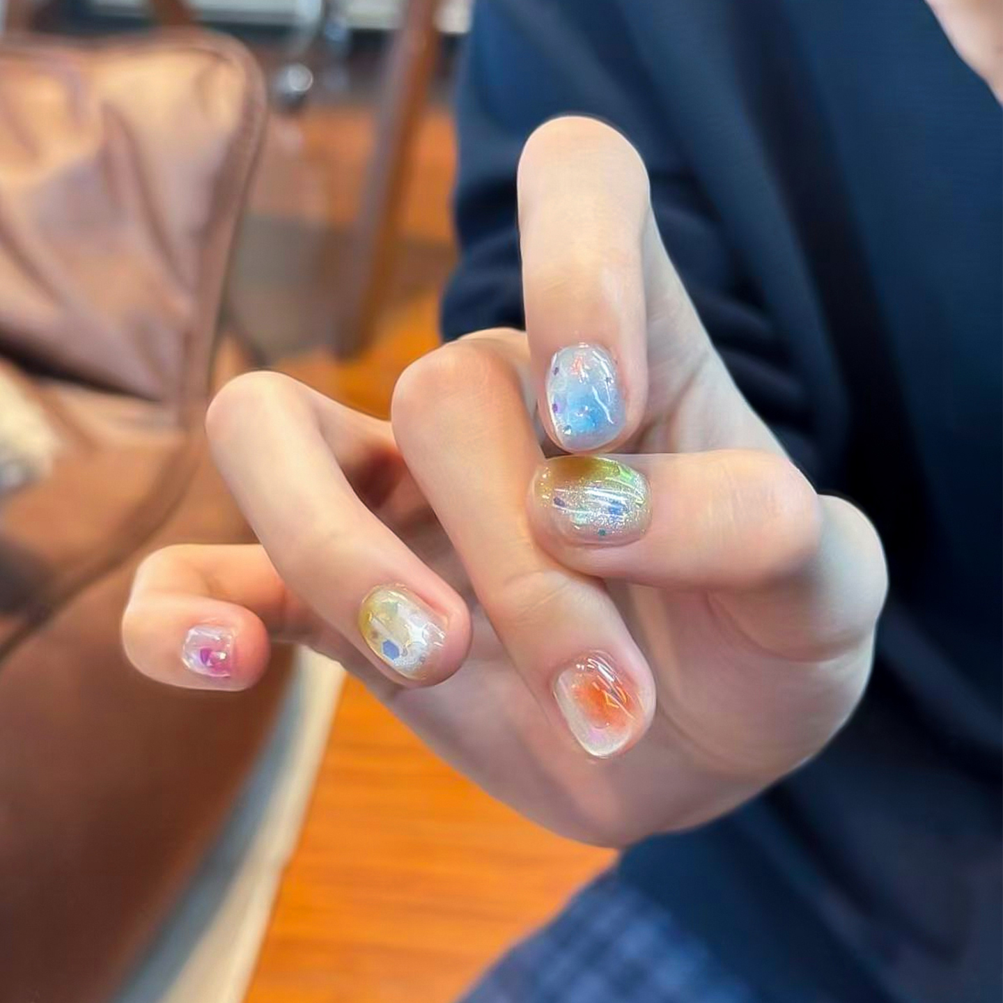 DREAM 手工穿戴甲2025新款冰透彩虹短款爆闪显白猫眼高级美甲贴片