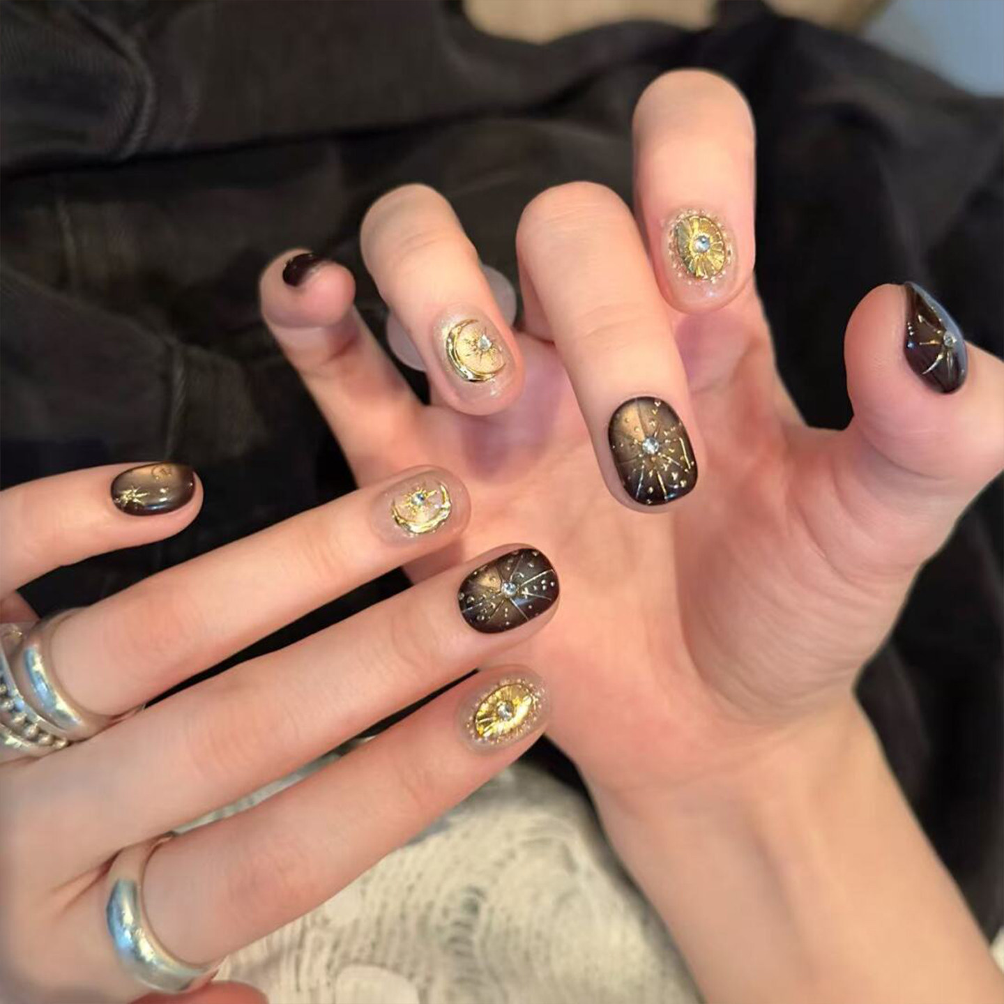 DREAM 2025新款纯手工穿戴甲秋冬高级感美甲手绘星星显白指甲贴片