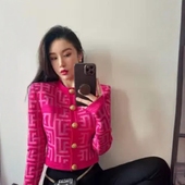 2025优雅感炸街小香风字母提花毛衣金属扣开衫 洋气小香风针织上衣