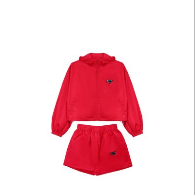 运动休闲连帽外套搭配短裤套装女