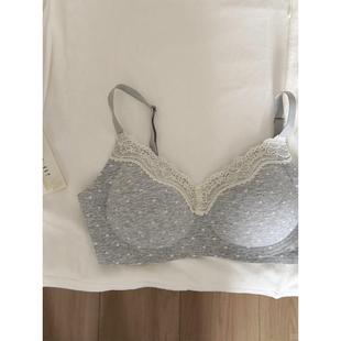 日系无痕纯棉薄款内衣女小胸聚拢防下垂法式舒服蕾丝学生少女文胸