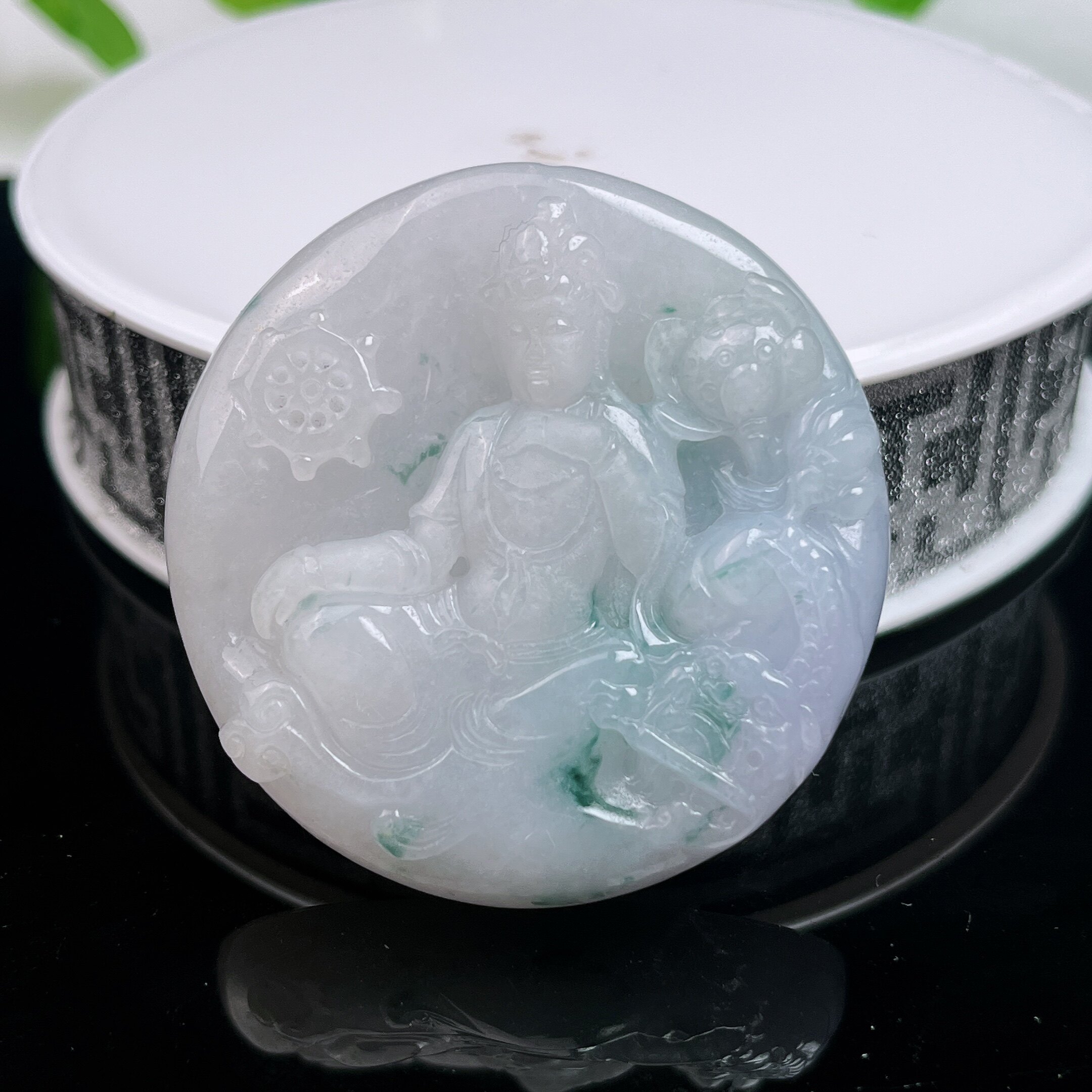 缅甸天然翡翠A货冰飘花文殊菩萨观音吊坠老坑男女款带证书正品