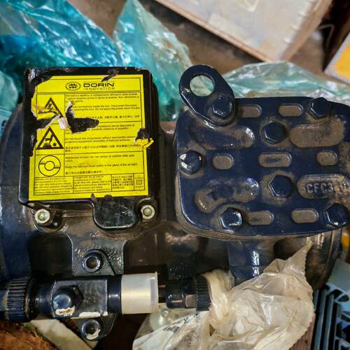 议价H221CC 二氧化碳压缩机 都灵工业压缩设备维修
