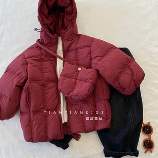 年服男童韩版 130 中长连帽羽绒服冬女宝送包包羽绒外套 小童90