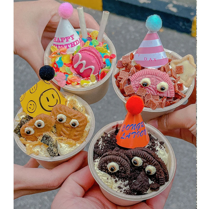 网红热奶宝纸浆杯子复古生日帽纸杯蛋糕装饰摆件饼干眼睛装饰糖珠