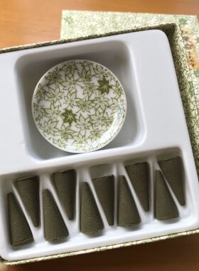 日本 香彩堂 红叶系列 绿柳 锥香 套装