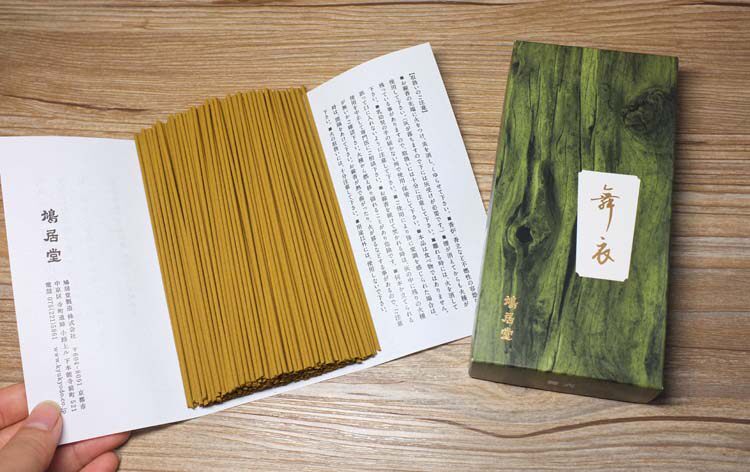 鸠居堂日本舞衣淡淡清爽白檀香