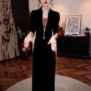 春秋新款 轻奢高级感洋气减龄显瘦气质女人味黑色连衣裙潮 高端时尚