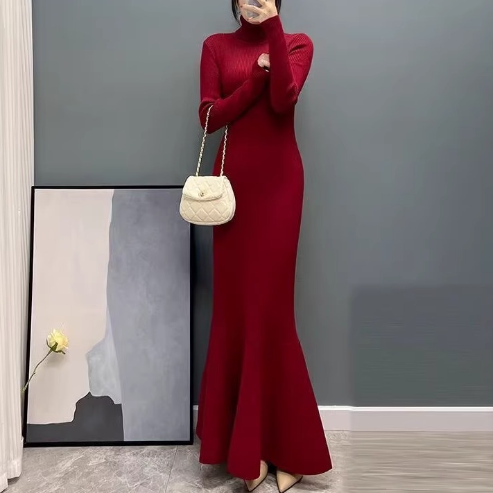 高级感针织鱼尾长裙毛衣连衣裙女