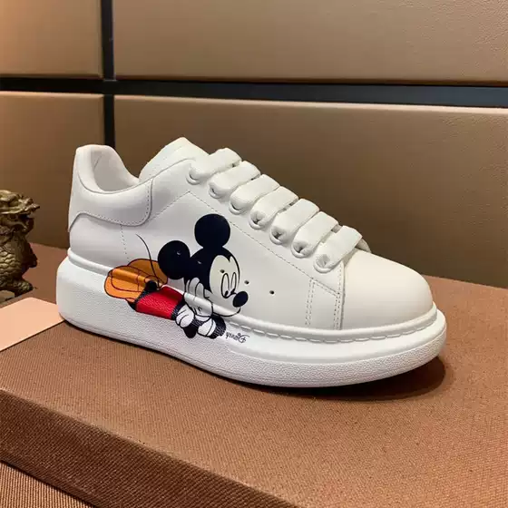 20 Spring New White Shoes Mickey Couple European Station Cowhide Fashion Casual Shoes Thick Sole Mcqueen Men's and Women's Shoes Reflective