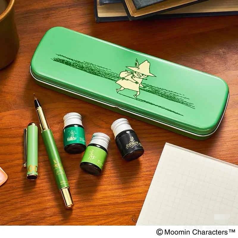 日单杂志附录款 可爱卡通姆明铁盒收纳盒 笔盒 墨水