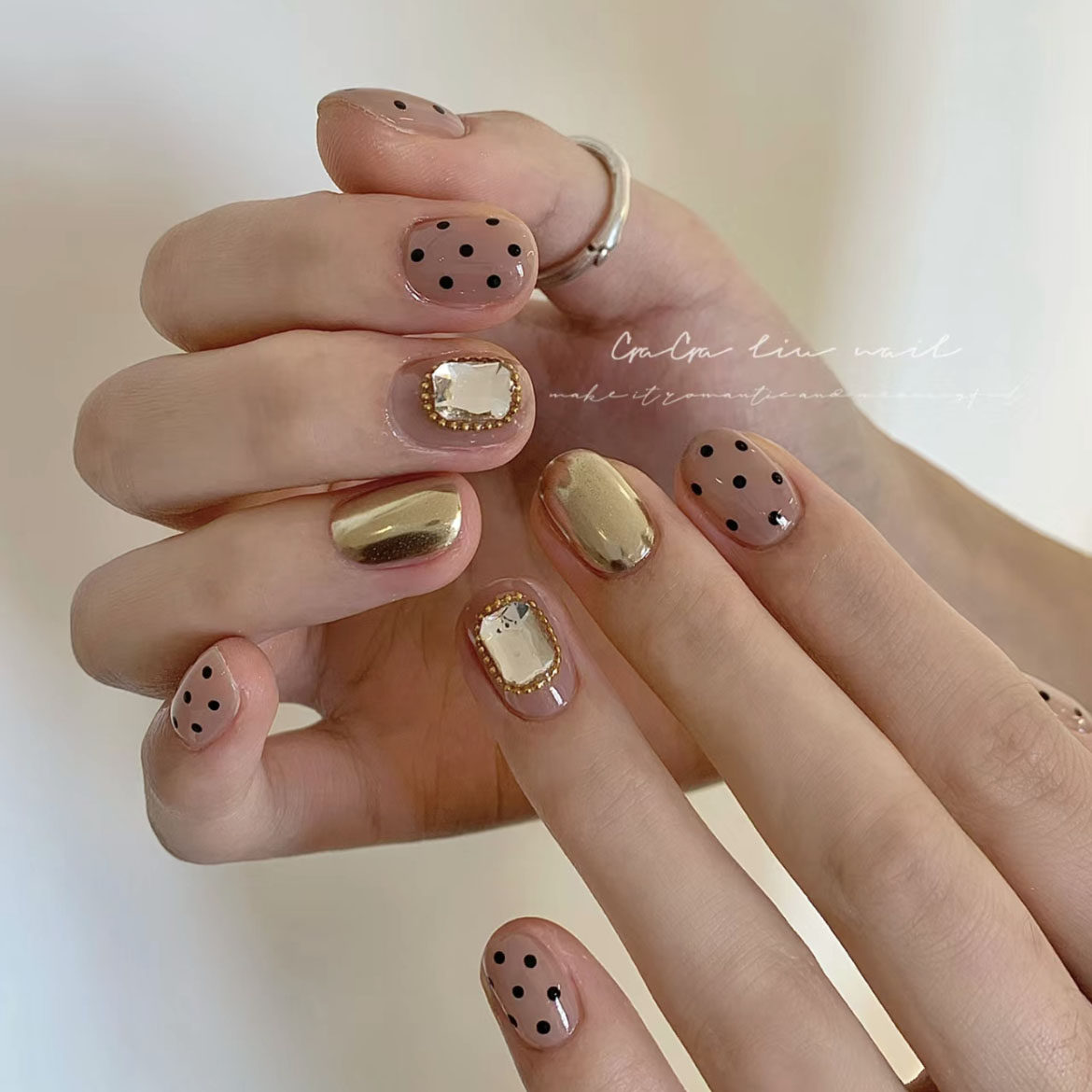 神明少女美甲超大方糖钻穿戴美甲波点简约可拆卸指甲片穿戴甲316,彩妆/香水/美妆工具,美甲工具,淘宝优惠券,粉丝福利购,淘宝优惠卷