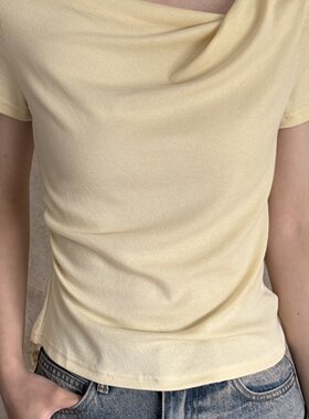 VintageTang奶黄色斜肩荡领短袖T恤女夏季正肩短款显瘦上衣吉萬