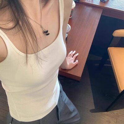 白色方领吊带背心女春夏新款小个子修身显瘦内搭外穿气质上衣ins