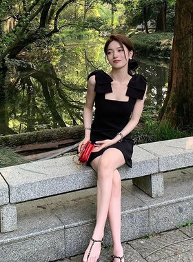 2025夏季无袖法式蝴蝶结吊带黑色连衣裙收腰小礼服裙子女神气质女