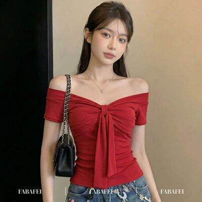 2026新款一字肩系带t恤女夏季设计感小众修身显瘦短袖上衣
