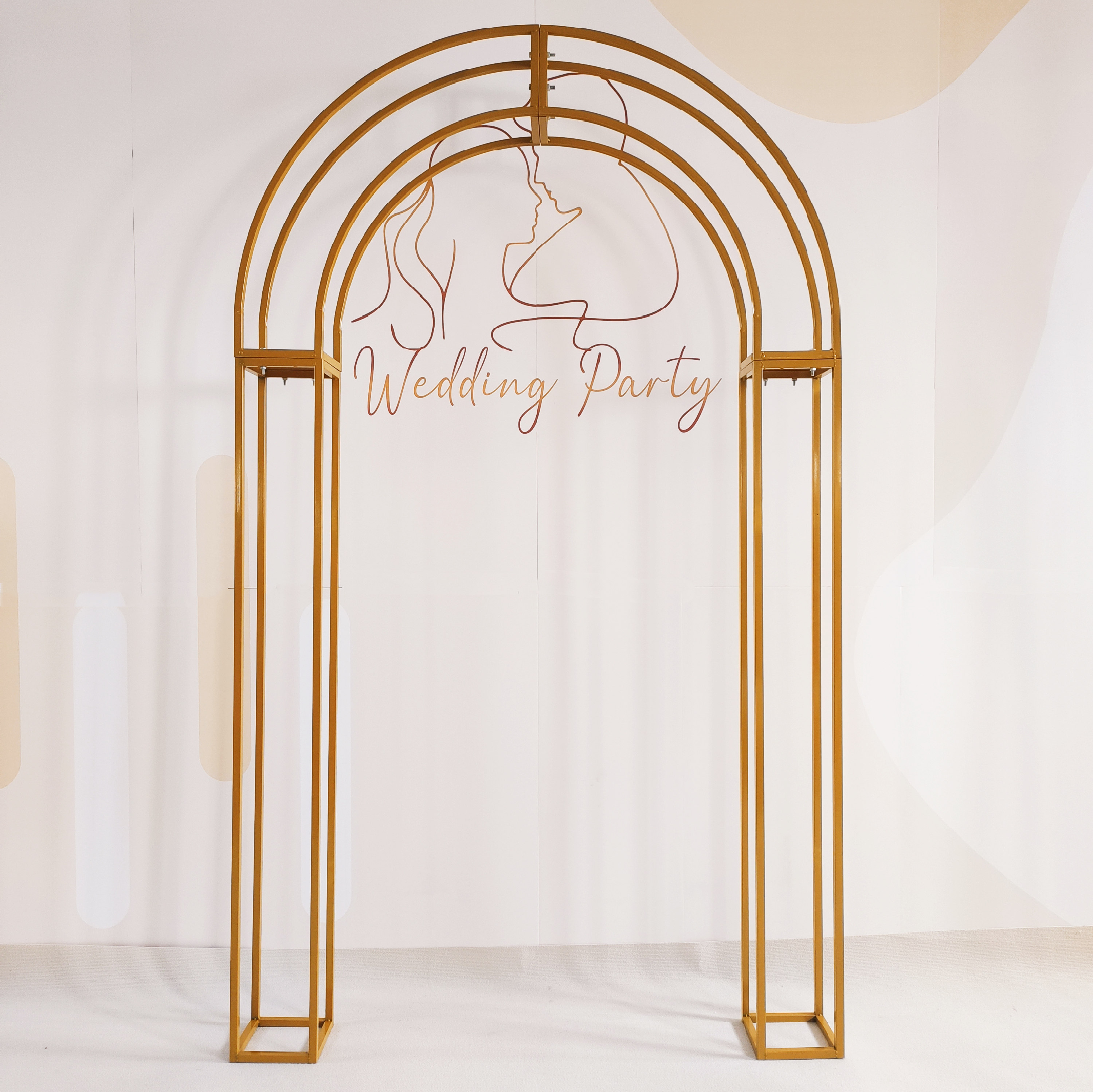 新款婚庆道具铁艺拱门几何屏风婚礼舞台装饰摆件户外婚礼立体花架