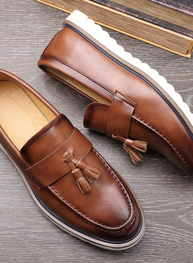 Men's Retro Loafers Distressed Leather Casual Driving Shoes