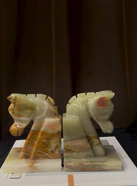 中古风复古风阿富汗天然玉石马头创意书档样板间少众石材动物书立