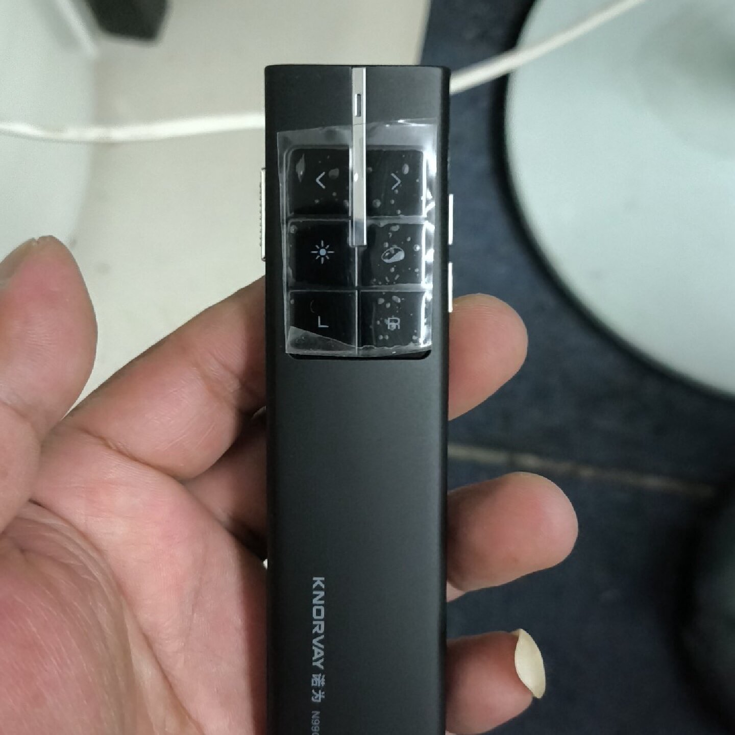 KNORVAY诺为N99C激光翻页笔，实物拍的，所见即议价