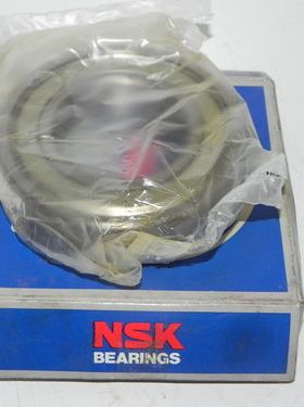 NSK日本进口轴承6304DU 6303DDU 6302ZZCM 6301Z 6300ZZ C3 2Z VV