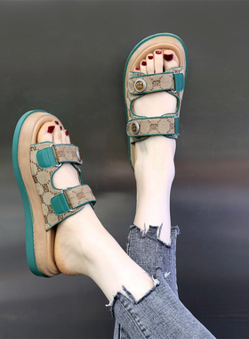 网红复古凉拖鞋女外穿夏季2026新款小香风平底一字拖鞋软底大码41