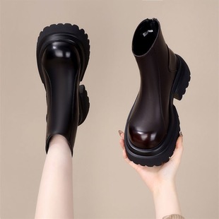 英伦风厚底圆头马丁靴女2025秋冬季新款复古港风百搭加绒防滑短靴