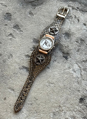 蟒蛇皮美式复古五星硬币扣手环