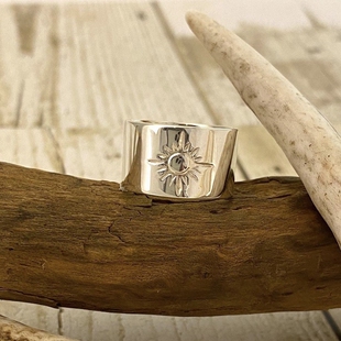 官方代理日本ARIZONA FREEDOM复古银饰印第安太阳神刻印R1戒指