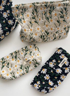 Cosmetic Bag Women Floral Makeup Case Organizer Korean Embro