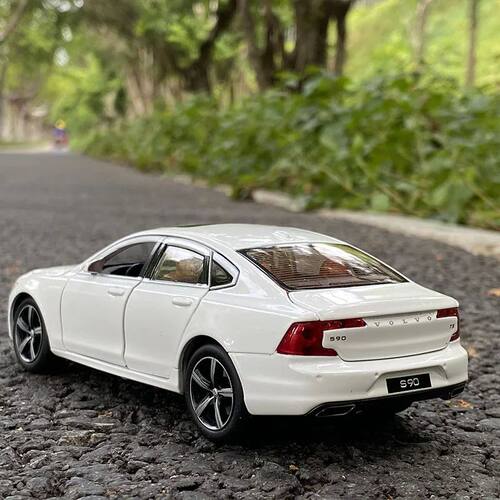 1:32 VOLVOs S90 Alloy Car Model Diecasts & Toy Vehicles Meta