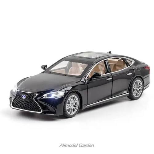 1:32 Toy Car LEXUS LS500H Metal Toy Alloy Car Diecasts & Toy