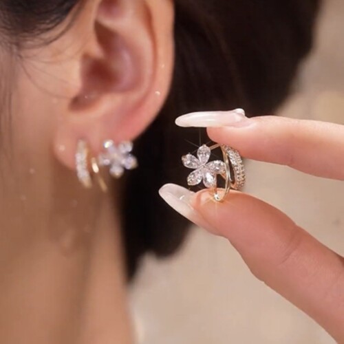 New Arrival Stud Earrings Fashion Metal Women Classic Sprin