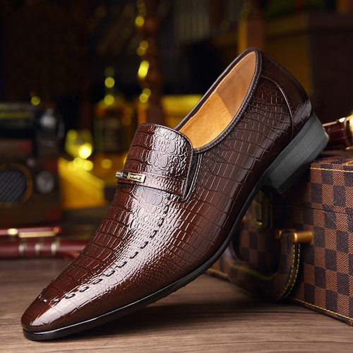 New Men's Casual Shoes Classic Low-Cut Embossed Leather Sho