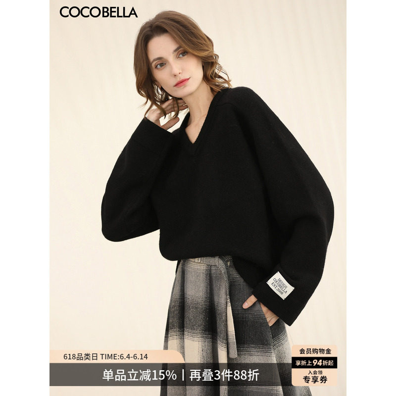 COCOBELLA通勤仿羊绒宽松内搭毛衣女简约V领黑色针织衫MZ3213-4