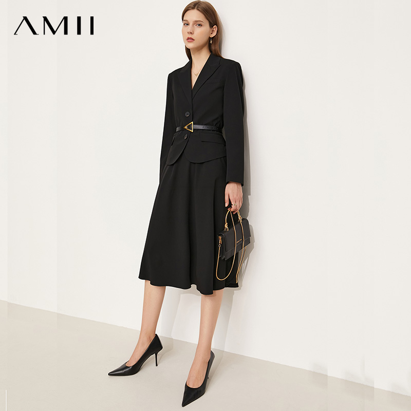 Amii炸街黑色职业套装女2025年春夏新款短款西装外套半身裙两件套