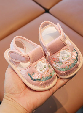 夏季宝宝凉鞋1一2岁布鞋女宝周岁鞋国风婴儿汉服鞋子女童绣花布鞋