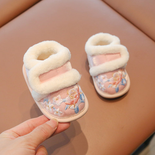 1一2岁中国风绣花棉鞋