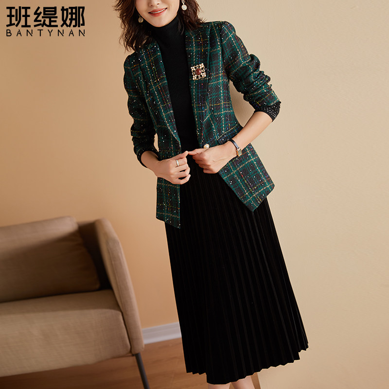 小香风粗花呢套装女秋冬高端格纹外套半身裙修身显瘦两件套百搭