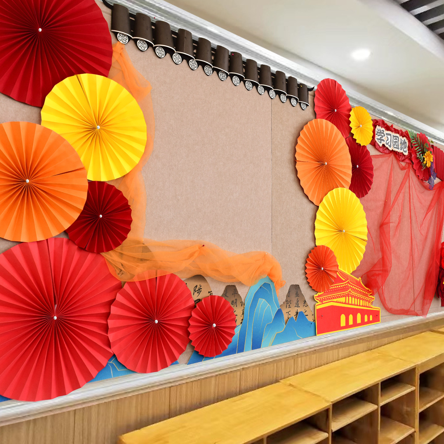 幼儿园手工红色扇花墙面墙饰贴中式国风黑板背景边框装饰装饰材料,家居饰品,软装墙贴,淘宝优惠券,粉丝福利购,淘宝优惠卷