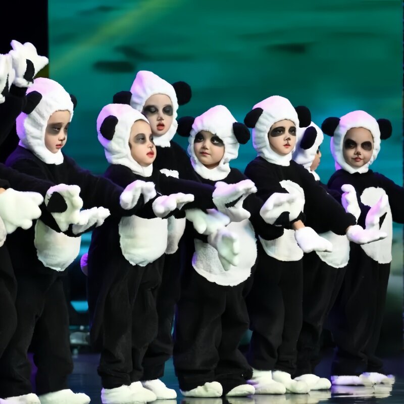 大熊猫儿童演出服六一幼儿卡通人偶造型功夫熊猫宝贝舞蹈表演服装