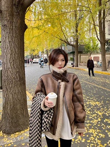 2023新款秋冬百搭皮毛一体机车服外套宽松皮绒羊羔毛加厚皮衣夹克