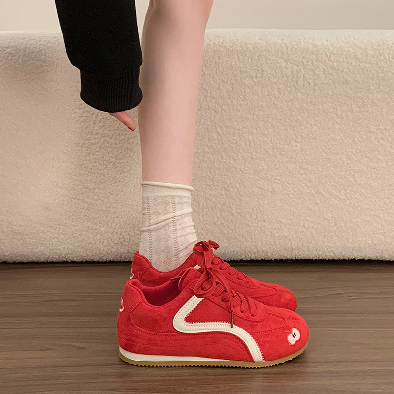 爆款红色德训鞋女2026春季新款阿甘鞋时尚百搭运动防滑休闲单鞋女,女鞋,德训鞋,淘宝优惠券,粉丝福利购,淘宝优惠卷