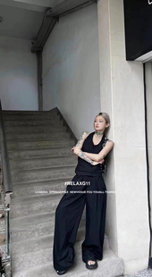 高级感挂脖背心加阔腿西裤两件套女夏季新款洋气露背时尚辣妹套装