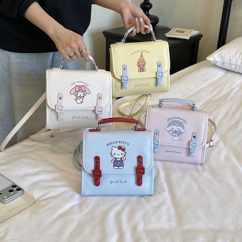 日系卡通小狗印花手提包简约英伦风百搭少女出游女士斜挎小方包