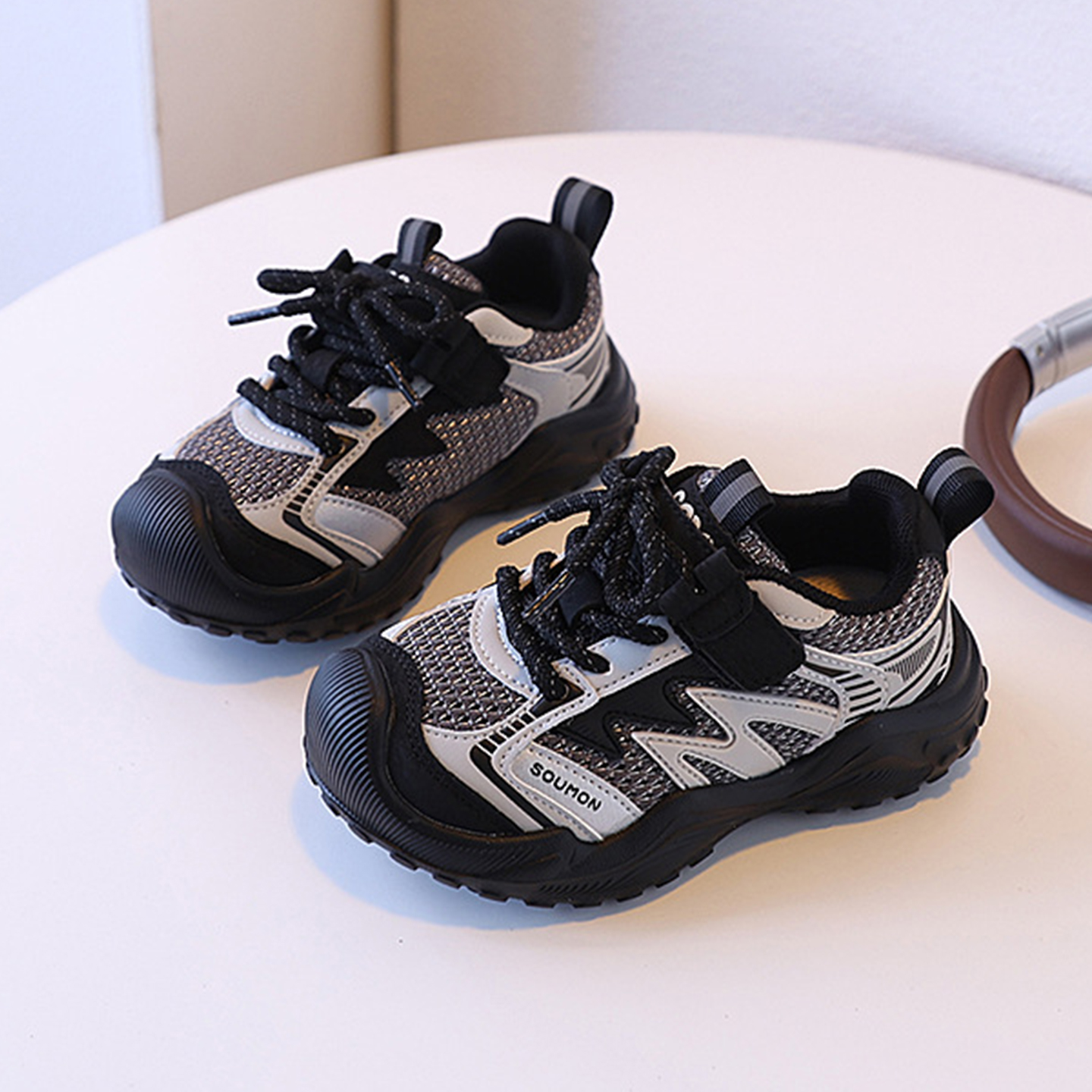 防踢户外儿童运动鞋2025新款秋季男童老爹鞋中大童休闲女童跑步鞋