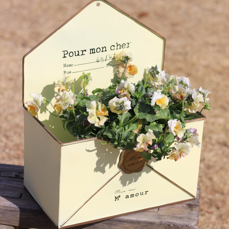 日式铁皮悬挂式信封花盆铁艺阳台壁挂花盆创意造型杂货花器花架