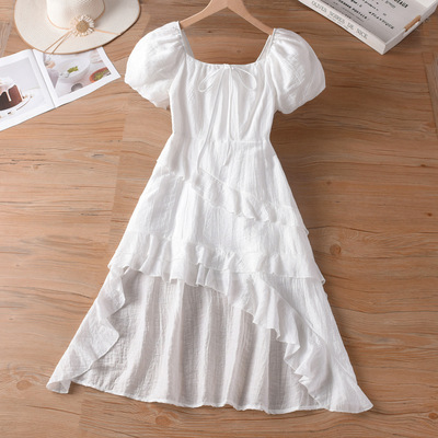 法式连衣裙2025新款女夏季荷叶边不规则收腰前短后长气质白色裙子
