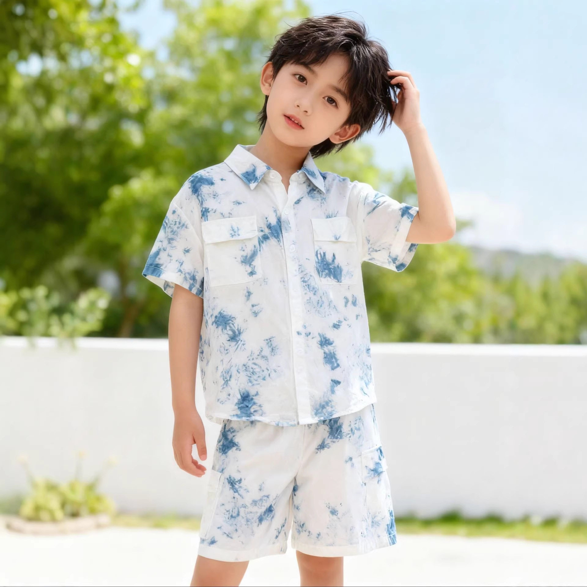 新款扎染童装两件套短袖衬衫上衣短裤套装男童云南大理新款扎染图片