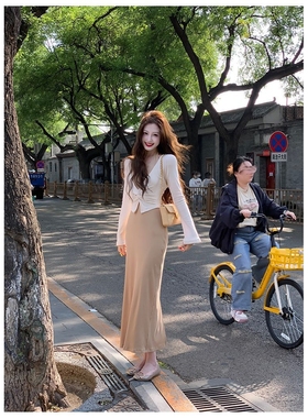 春季穿搭灰色防晒衫外搭两件套装裙子女夏装长裙高冷御背心连衣裙